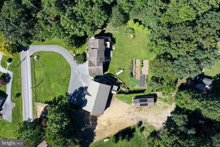 Property Photo: 786 Lime Quarry Road PA 17527