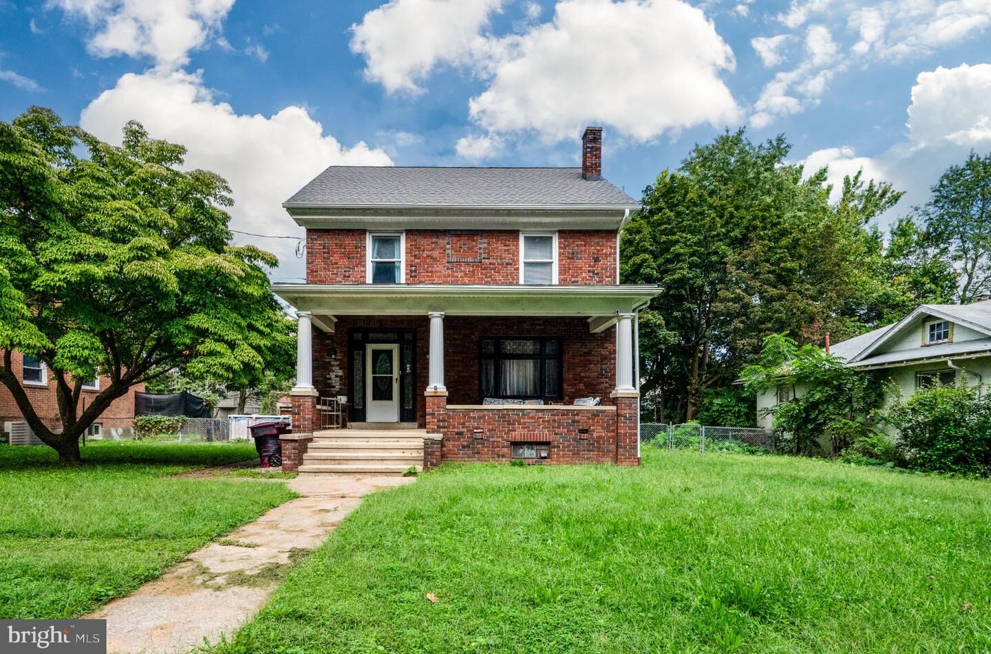 Property Photo: 711 Greenway Tc Terrace PA 19607
