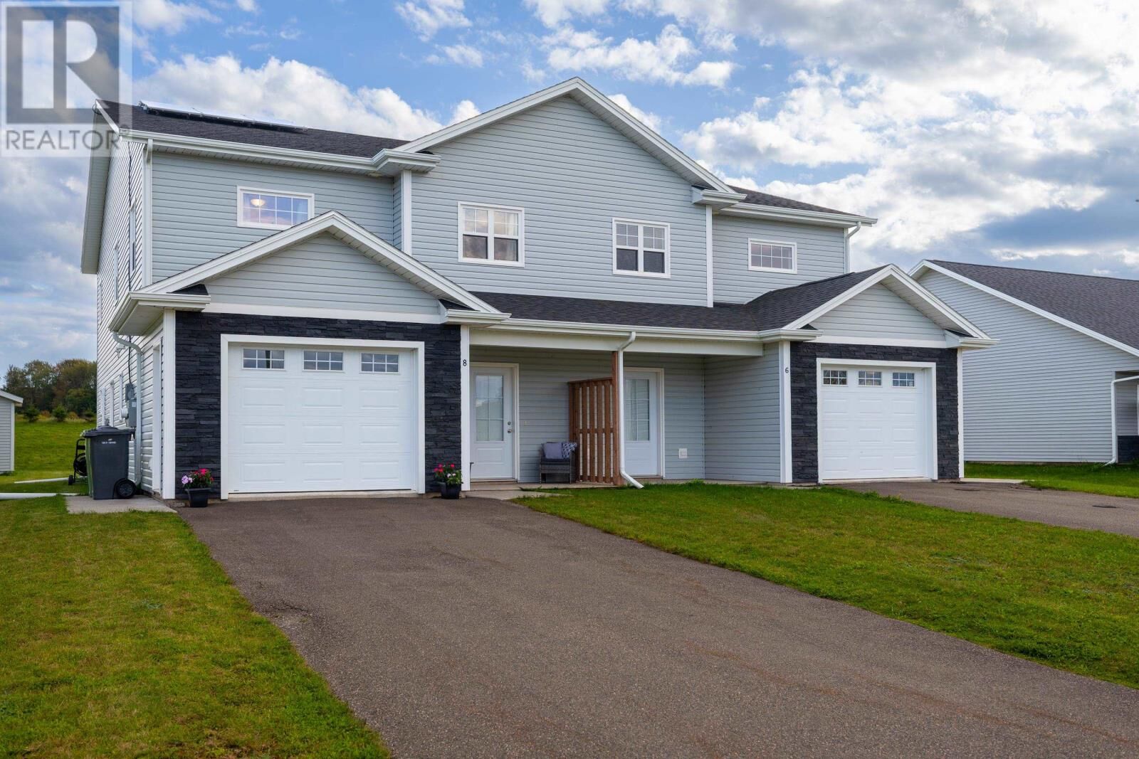 Property Photo: 8 Harold Court PE C0A 1H3