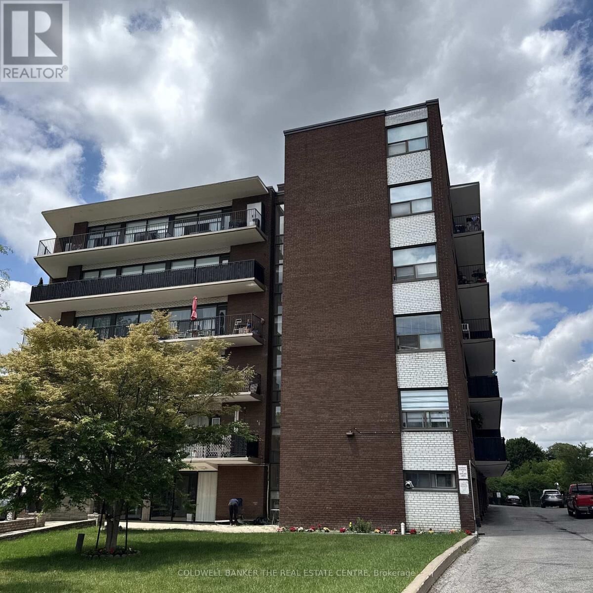 Property Photo:  50 Gulliver Road 208  ON M6M 2N2 