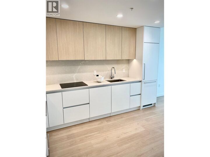 Property Photo: 588 Harrison Drive 202 BC V3J 3Z6