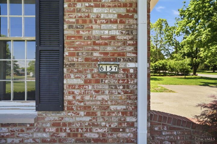 Property Photo: 6157 Todhunter Road OH 45044