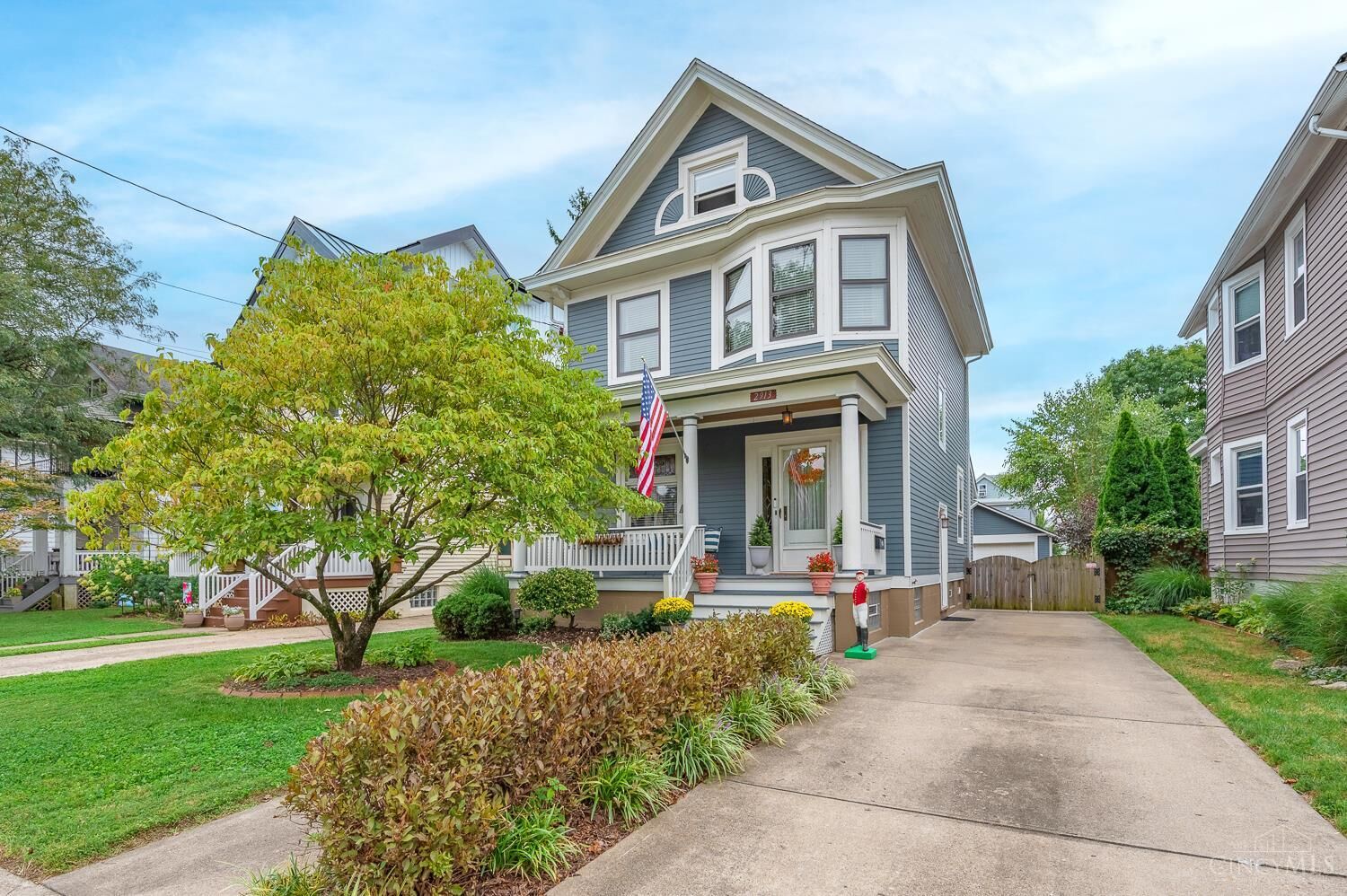 Property Photo: 2913 Minot Avenue OH 45209
