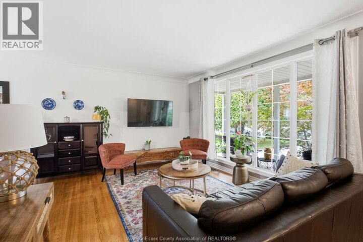 Property Photo:  3343 St Patrick's Avenue  ON N9E 3H2 