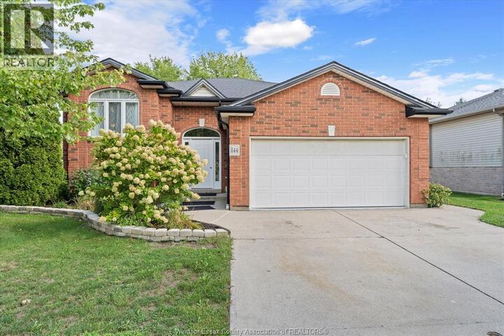 Property Photo: 844 Cottage Grove ON N9Y 3X8
