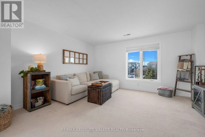 Property Photo:  633 Lakeridge Drive 32  ON K4A 0H4 