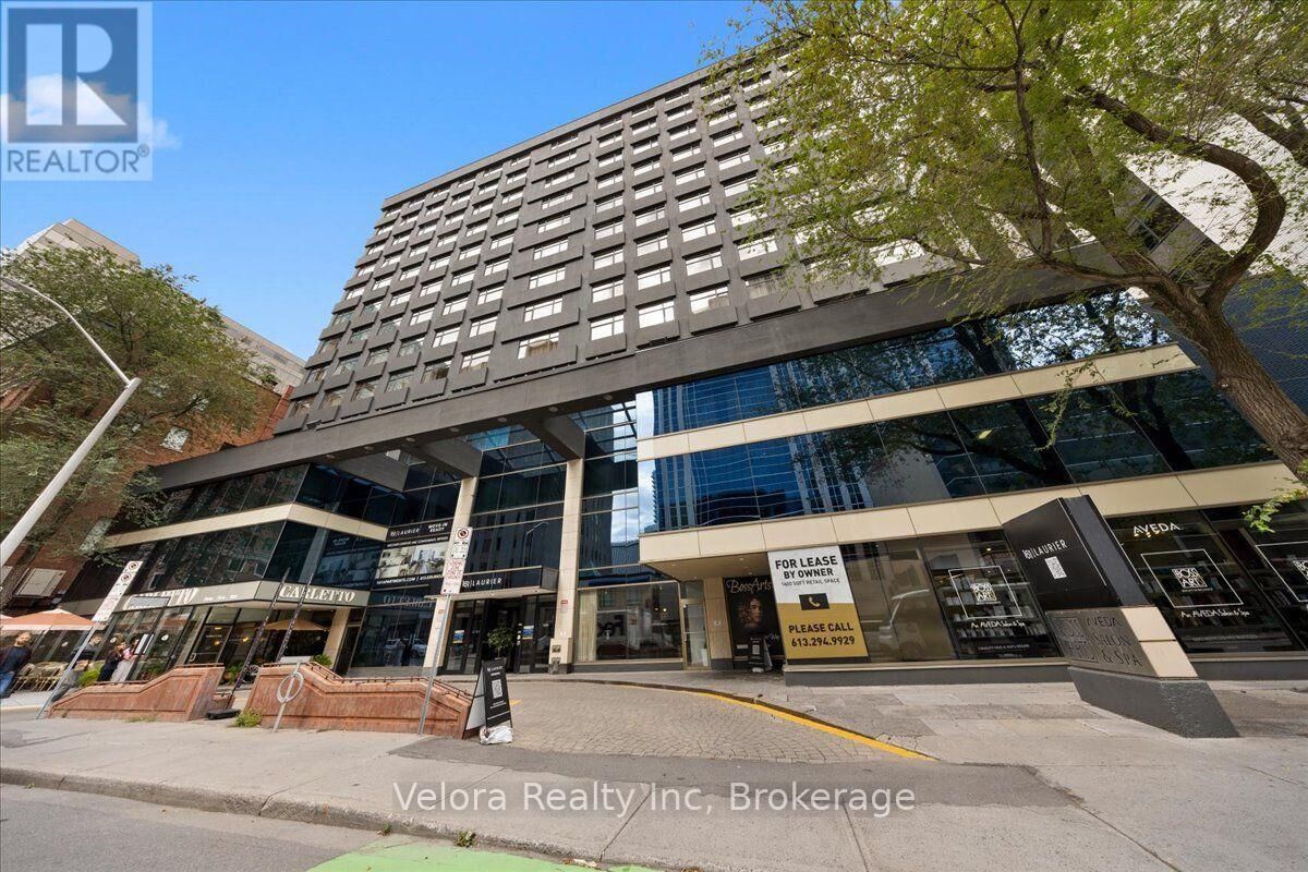 Property Photo:  161 Laurier Avenue West 1407  ON K1P 5J2 