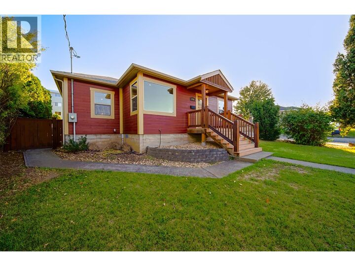 Property Photo:  1201 Pleasant Street  BC V2C 3C2 