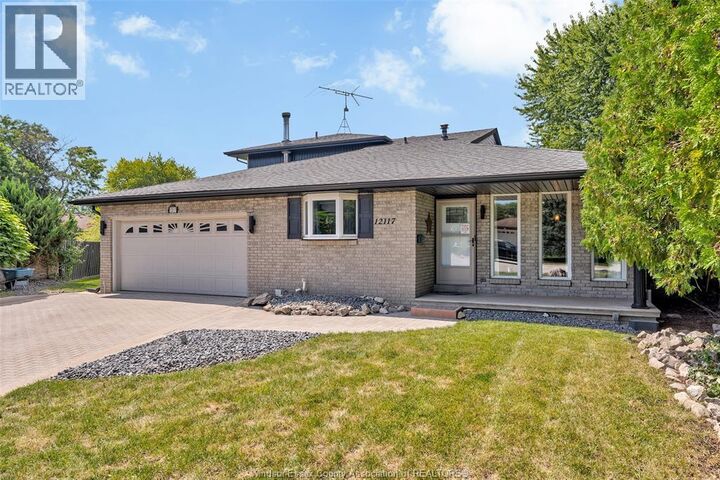 Property Photo:  12117 Valente Court  ON N8N 3B9 