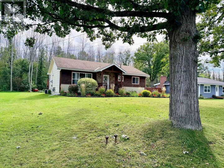 Property Photo: 9 George Street ON L0K 1E0