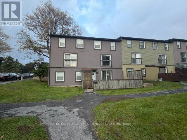 Property Photo:  1250 McWatters Road 22  ON K2C 3P5 