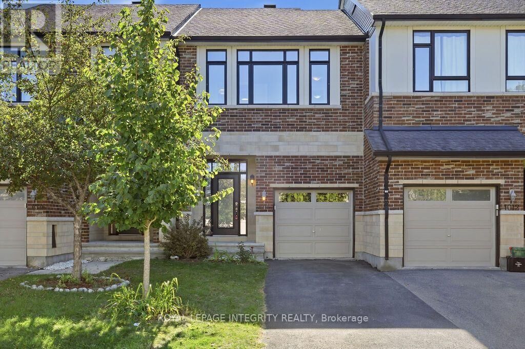 Property Photo:  1014 Ottenbrite Crescent  ON K2T 0G2 