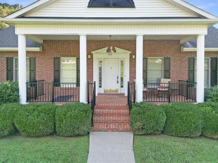 Property Photo:  151 Ky. Rt. 993  KY 41240 