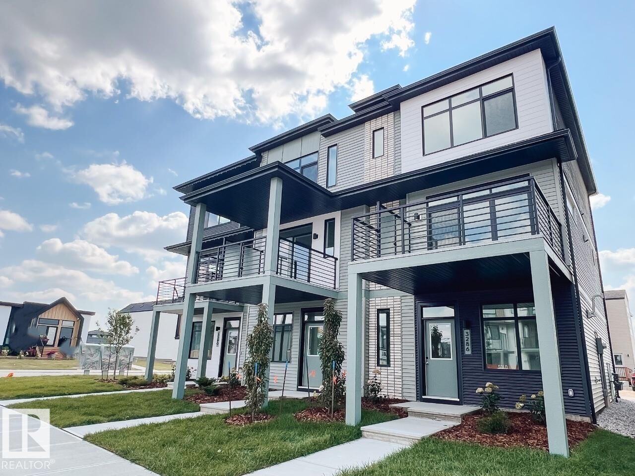 Property Photo:  122 Westwind Drive  AB T7X 0P8 