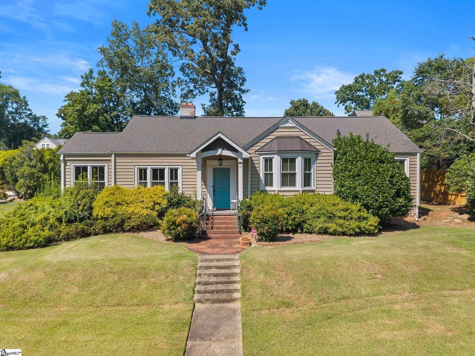 Property Photo:  227 Cureton Street  SC 29605 