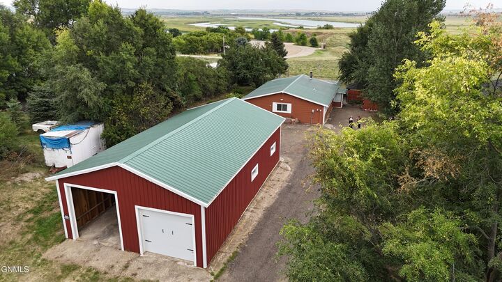 Property Photo:  6308 8th Avenue  ND 58554 