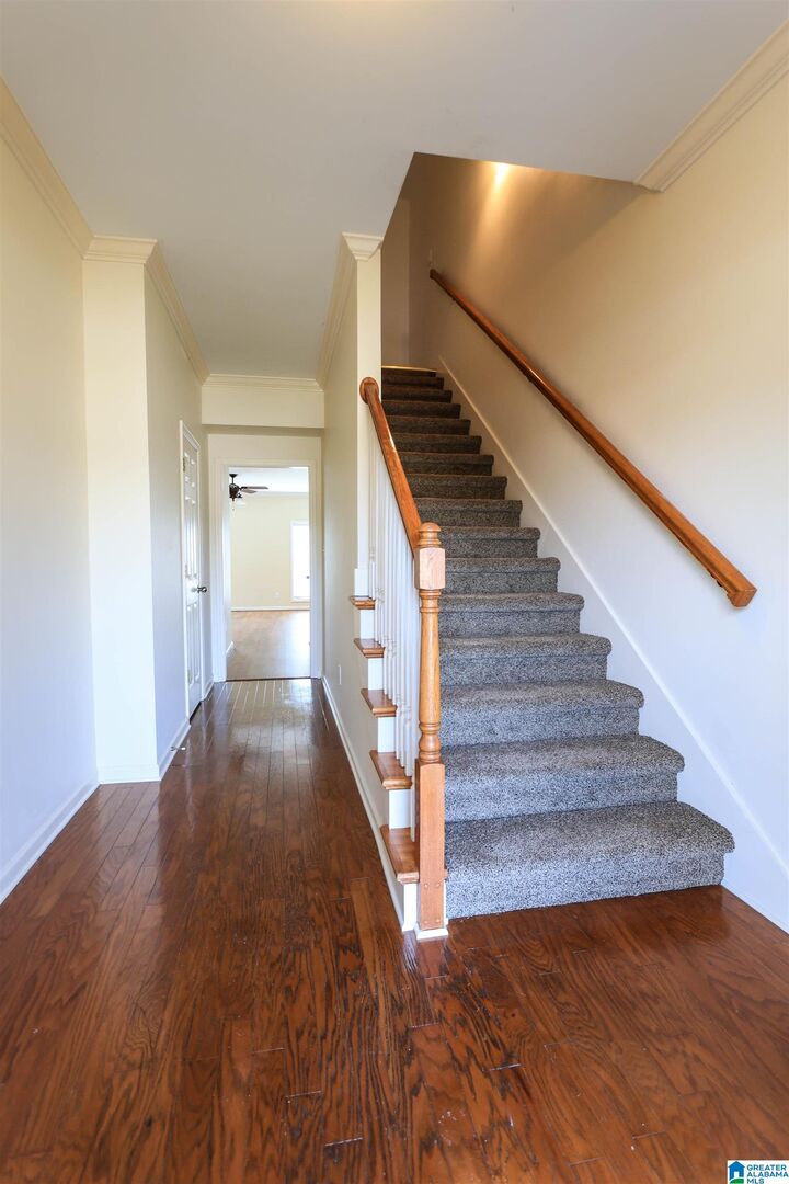 Property Photo:  2056 Queens Court  AL 35004 
