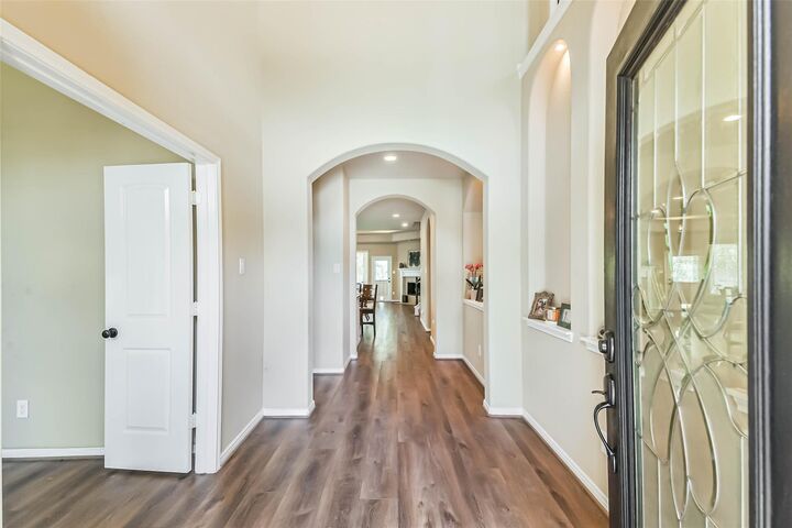 Property Photo:  111 Quail Meadow Drive  TX 77384 