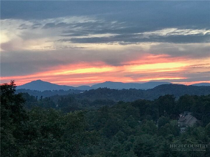 Property Photo:  594 Green Hill Woods  NC 28605 