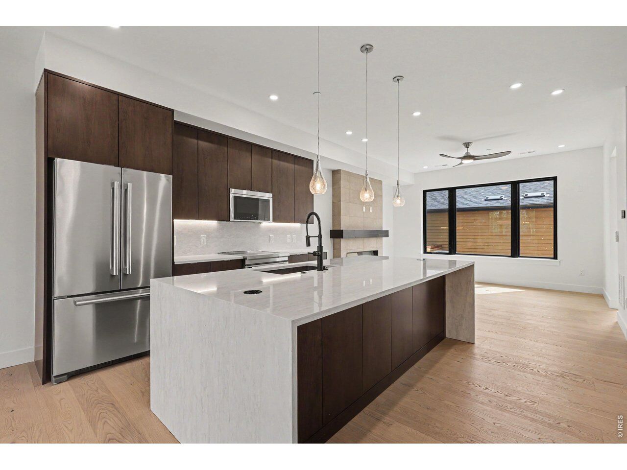 Property Photo: 1160 Violet Ave CO 80304