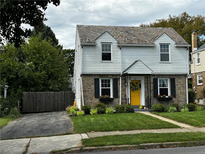 Property Photo: 937 Elm Street PA 18018