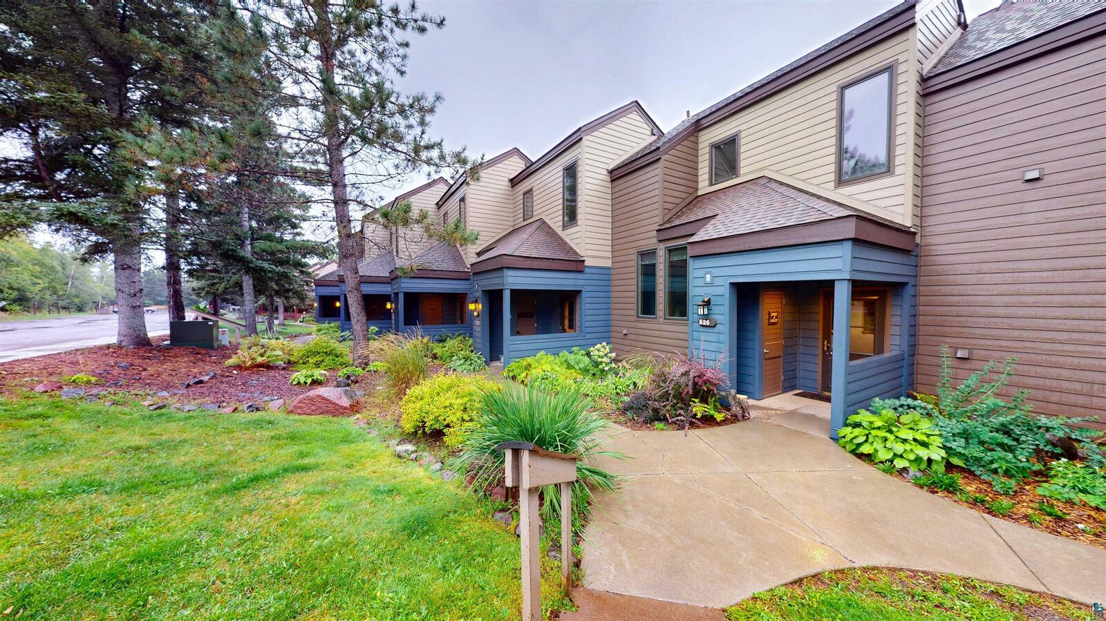 Property Photo: 526 Moose Mountain Dr 526 MN 55612