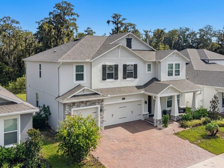 Property Photo:  5049 Shady Pines Drive  FL 34772 