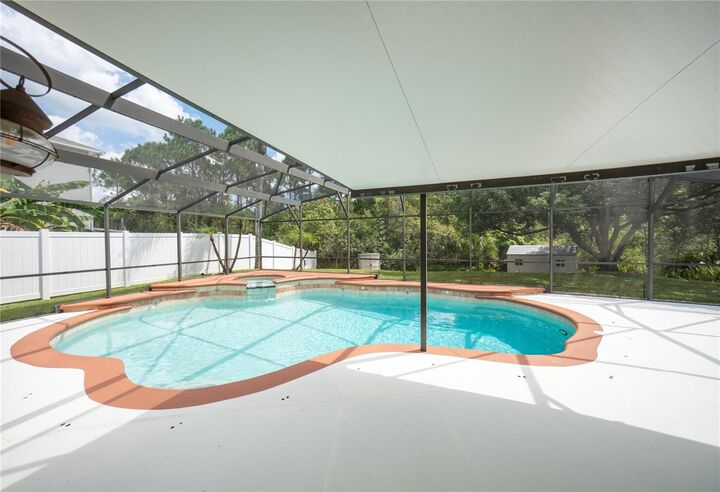 Property Photo:  14208 Abington Heights Drive  FL 32828 
