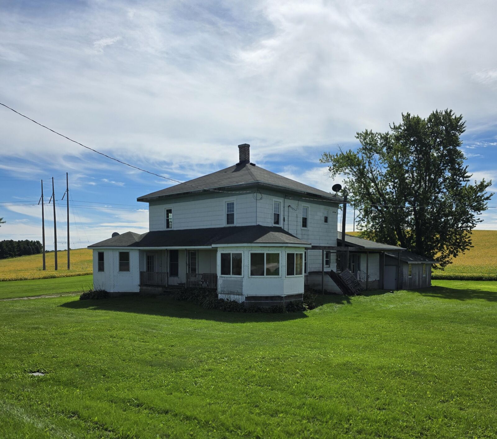 Property Photo: W3222 Sunset Dr WI 53010