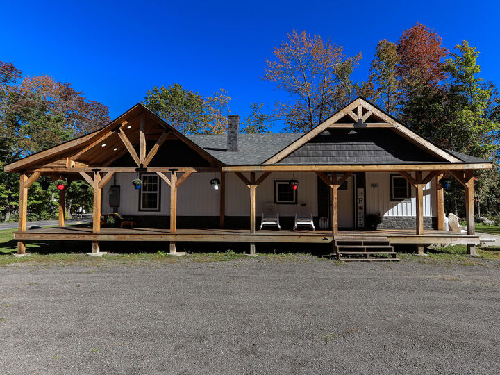 Property Photo:  968 Main Road  ME 04419 