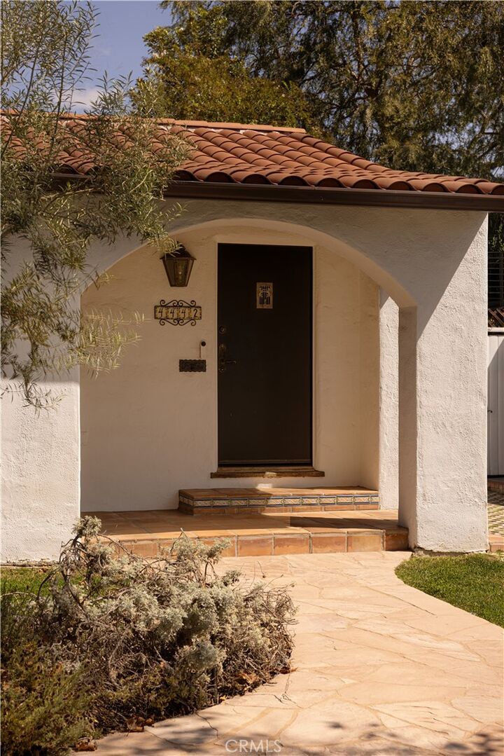 Property Photo: 4442 Farmdale Avenue CA 91602