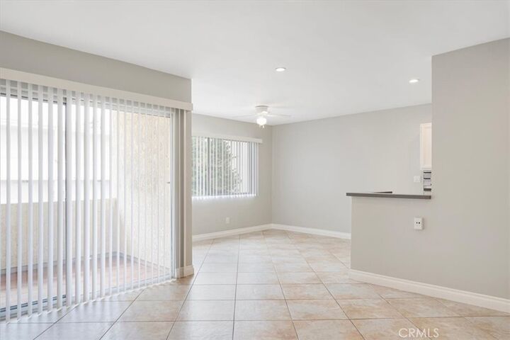 Property Photo: 5328 Newcastle Avenue 54 CA 91316