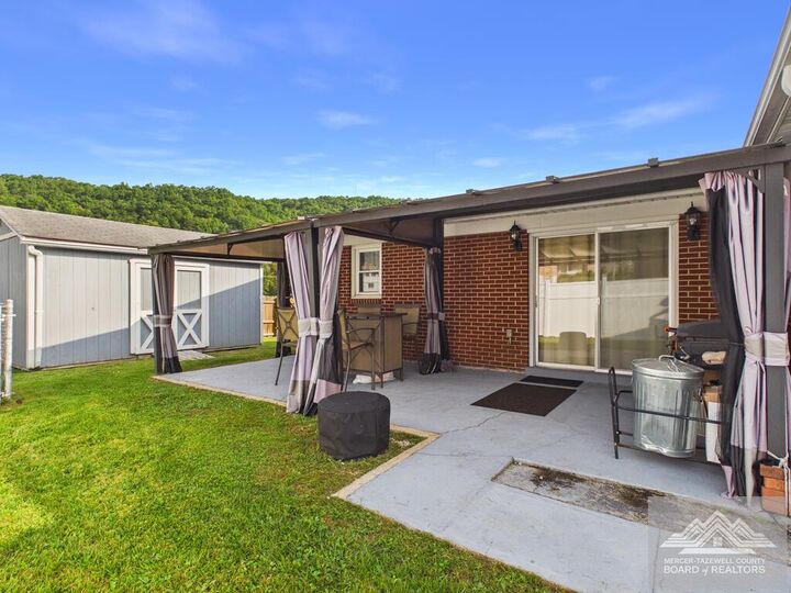 Property Photo: 403 Ridgeway Drive VA 24605