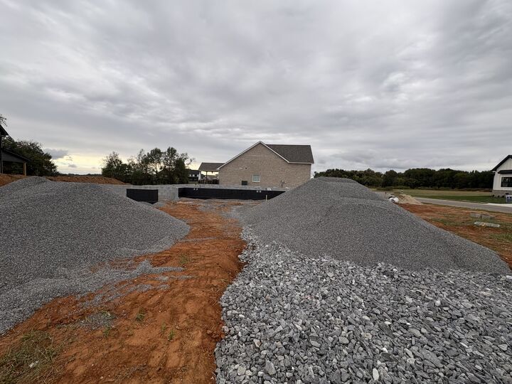 Property Photo: 190 Aspen Pine Dr TN 37043