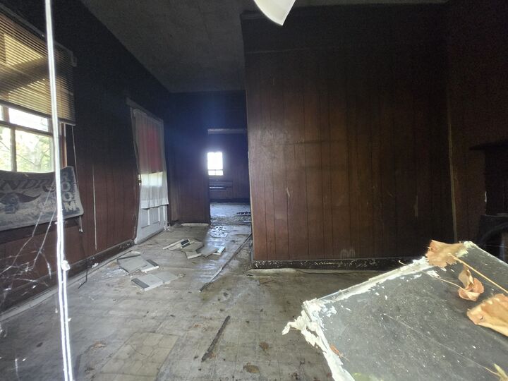 Property Photo:  704 N Water St  TN 38401 