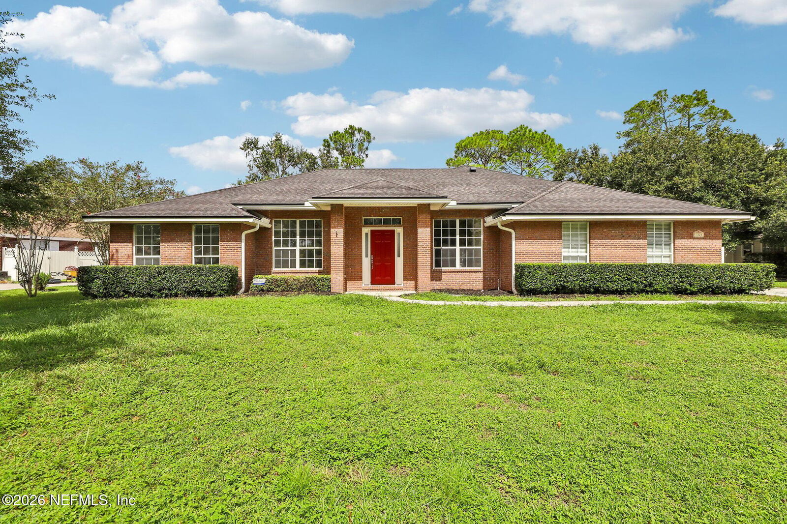 Property Photo: 1321 Wilshire Court FL 32259