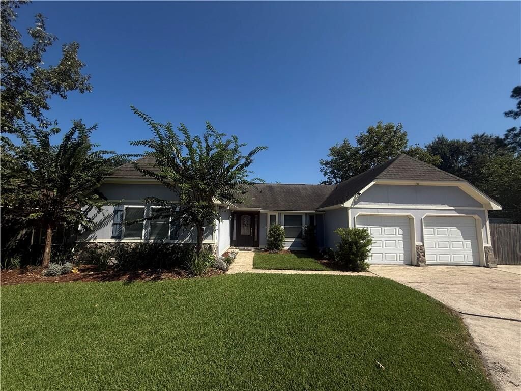 Property Photo:  438 Briargrove Drive  LA 70458 