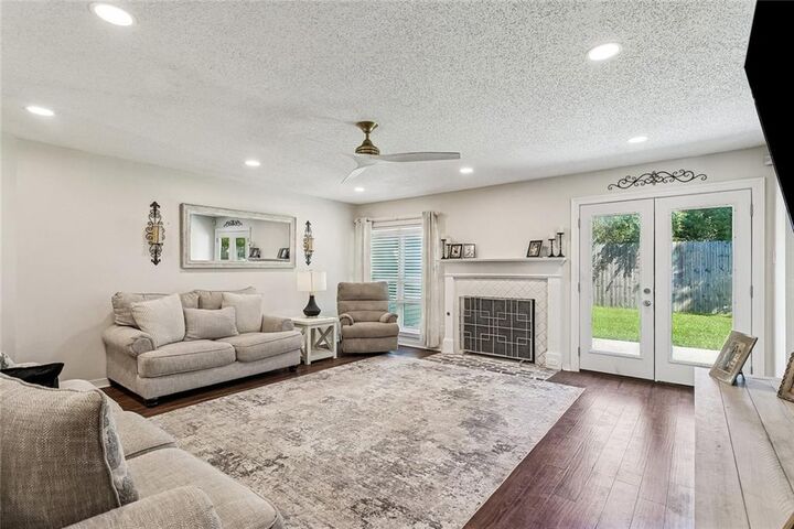 Property Photo:  3012 E Meadow Lake Drive  LA 70461 