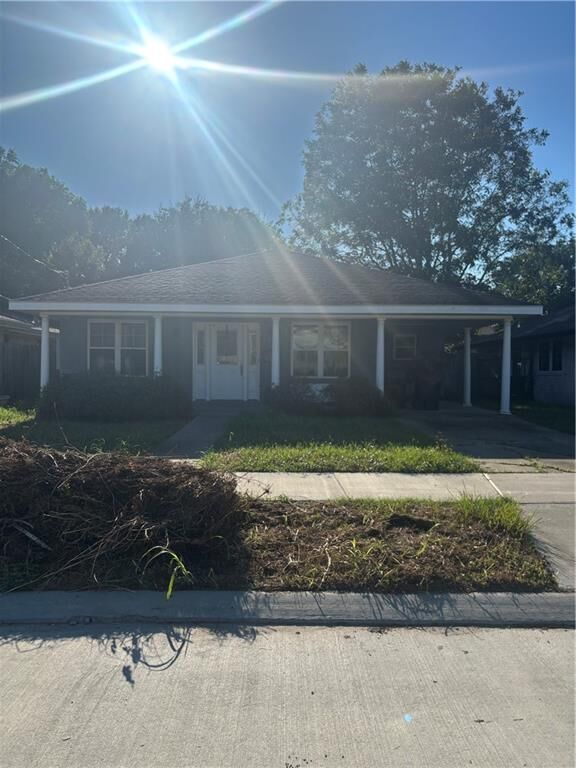 Property Photo: 4430 Wellington Avenue LA 70122