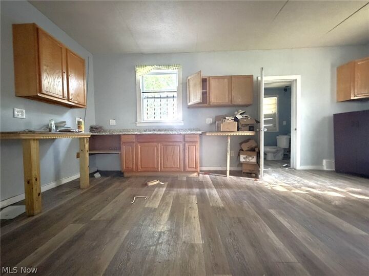 Property Photo:  6812 Lawn Avenue  OH 44102 