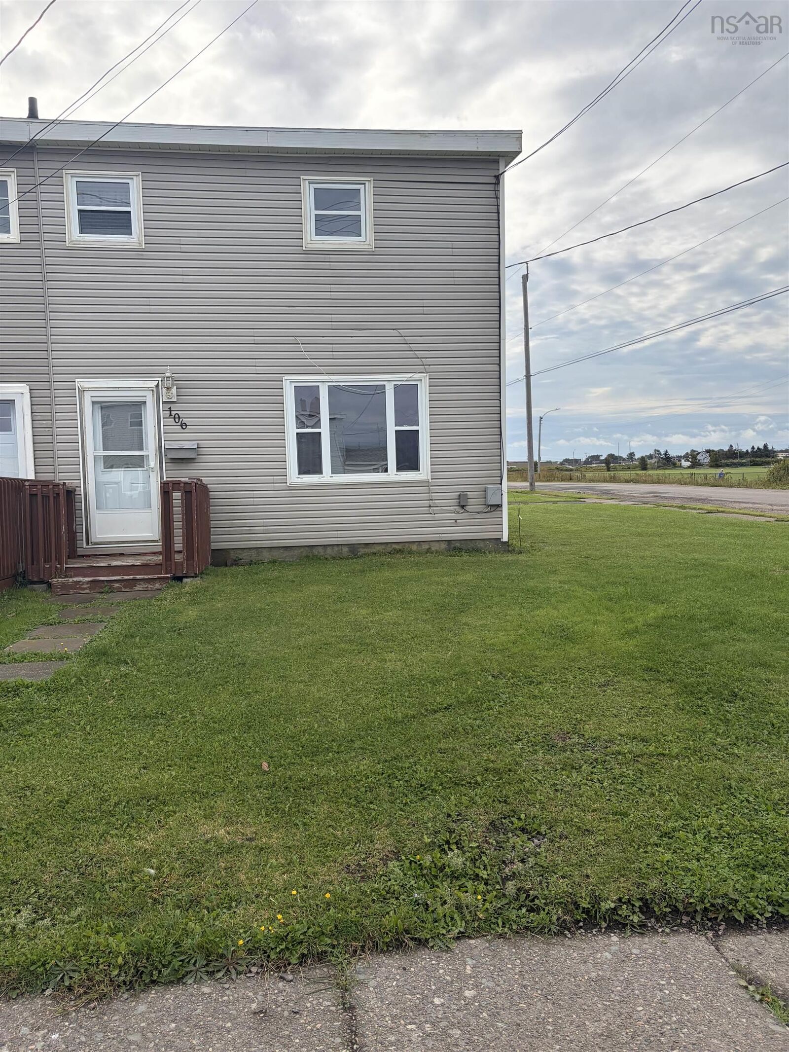 Property Photo:  106 Fifth Street  NS B1A 4H7 
