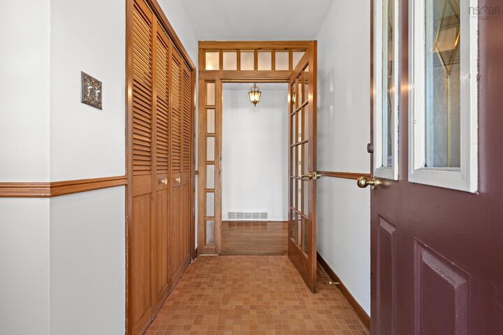Property Photo: 40 Castle Hill Drive NS B3M 3A3