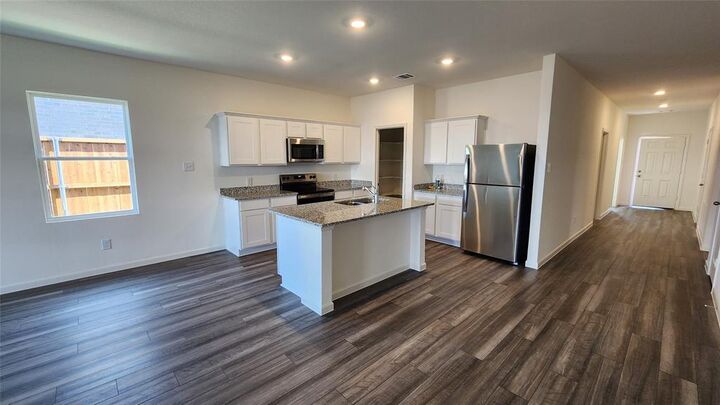 Property Photo:  1214 Herring Drive  TX 75126 