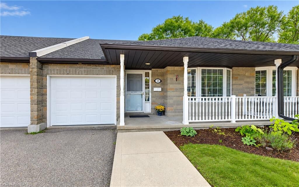 Property Photo:  25 Bankside Drive 2  ON N2N 3M6 
