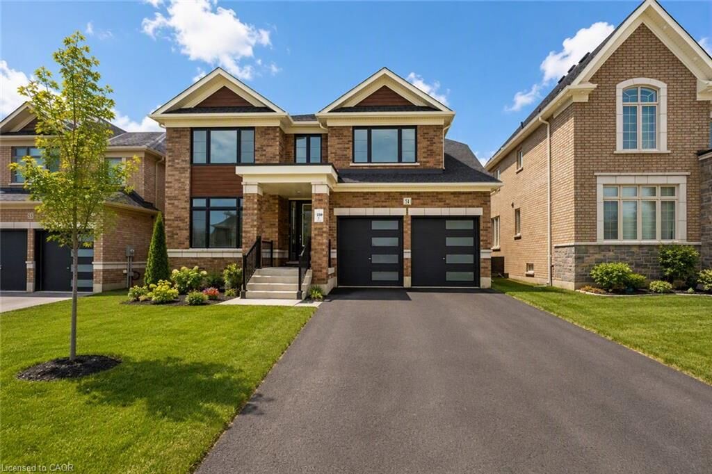 Property Photo:  51 Sparrow Way  ON L0G 1W0 