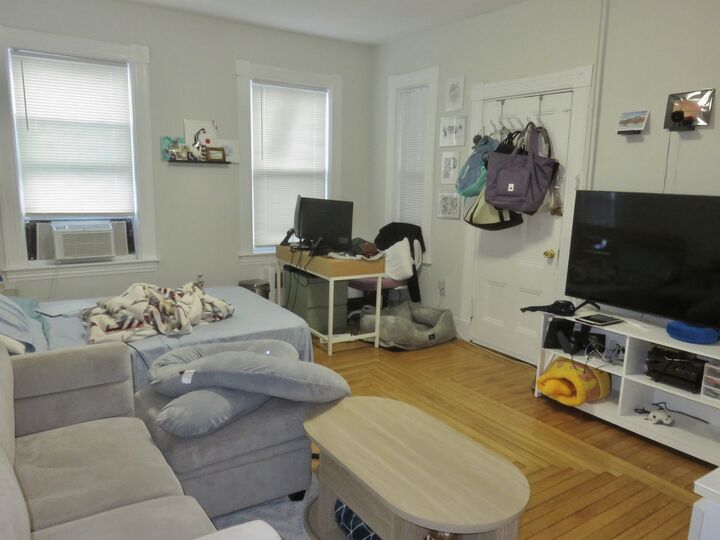 Property Photo:  36 Harvard Street 1  MA 02453 