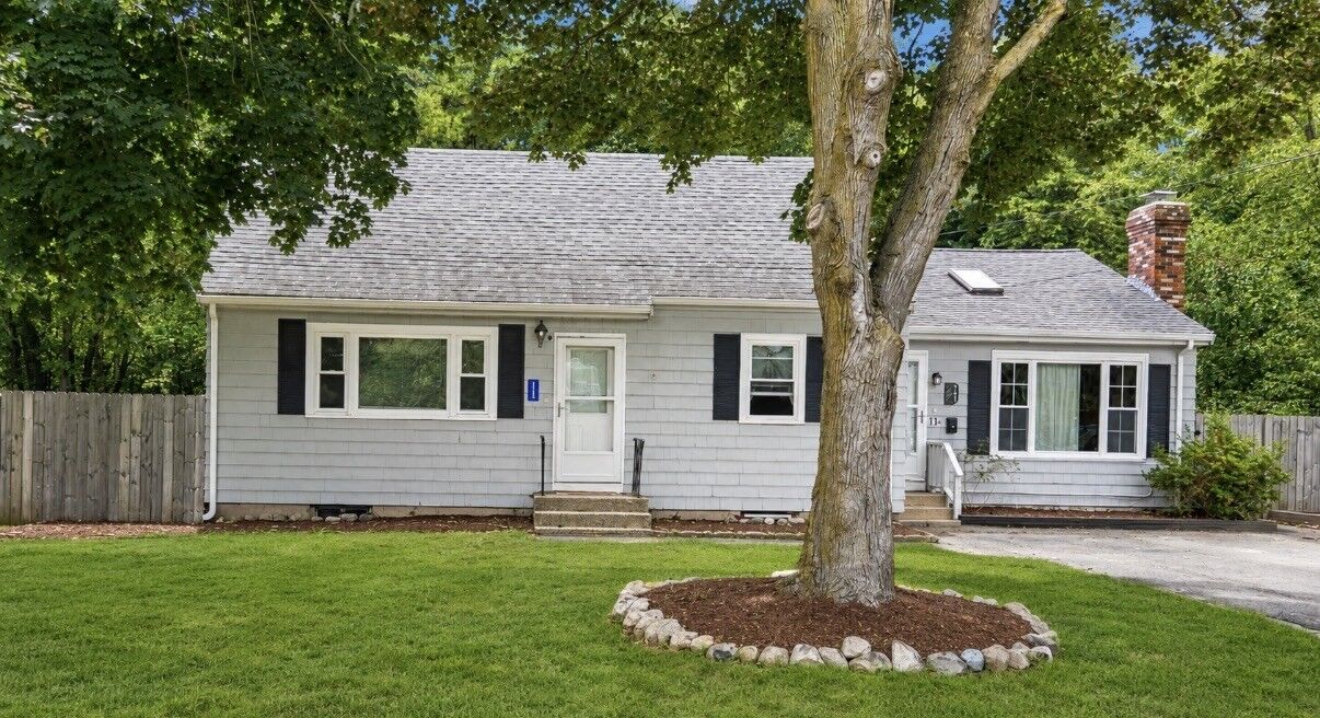 Property Photo:  11 Munroe Dr  MA 02762 