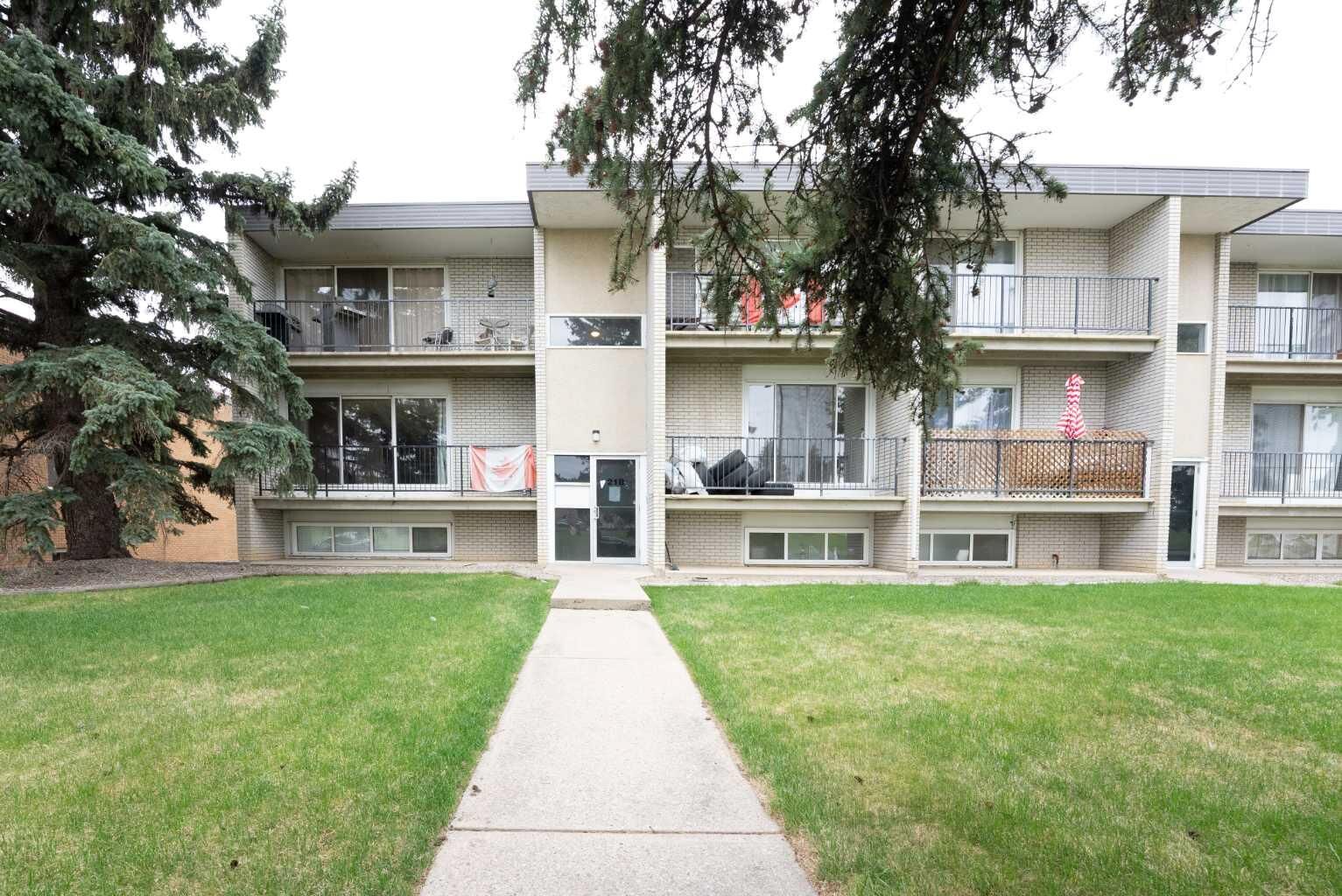 Property Photo: 218 Mayor Magrath Drive N 3 AB T1H 3P8
