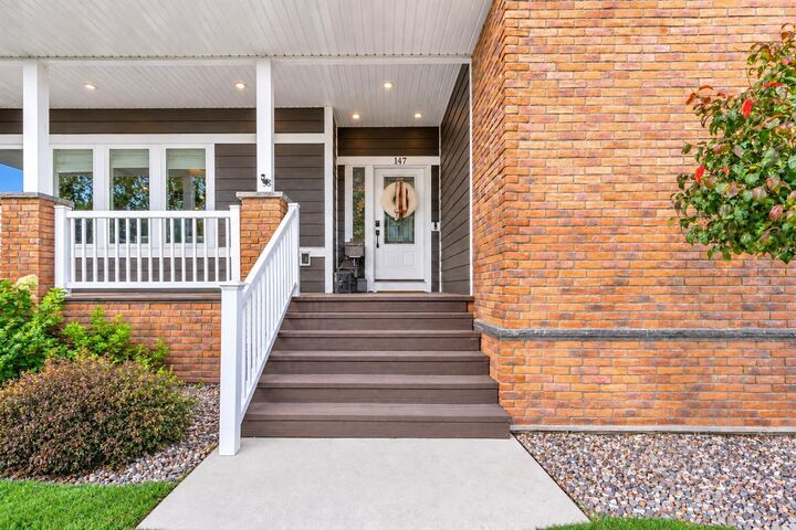 Property Photo: 147 S 4 Street E AB T0K 1J0
