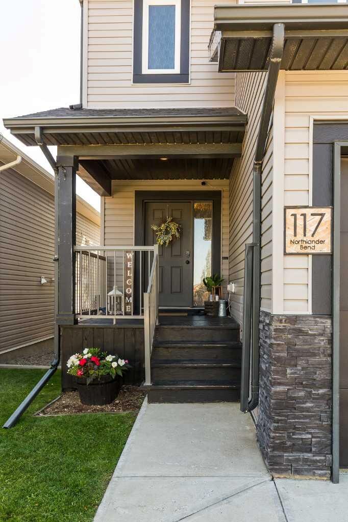 Property Photo:  117 Northlander Bend W  AB T1J 4S7 